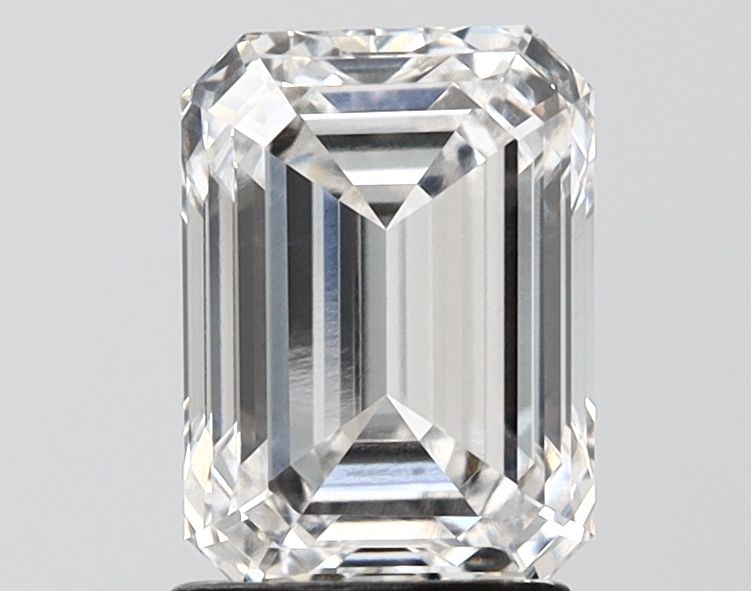 2.03ct Emerald F - VVS1 - Excellent cut - LD45090