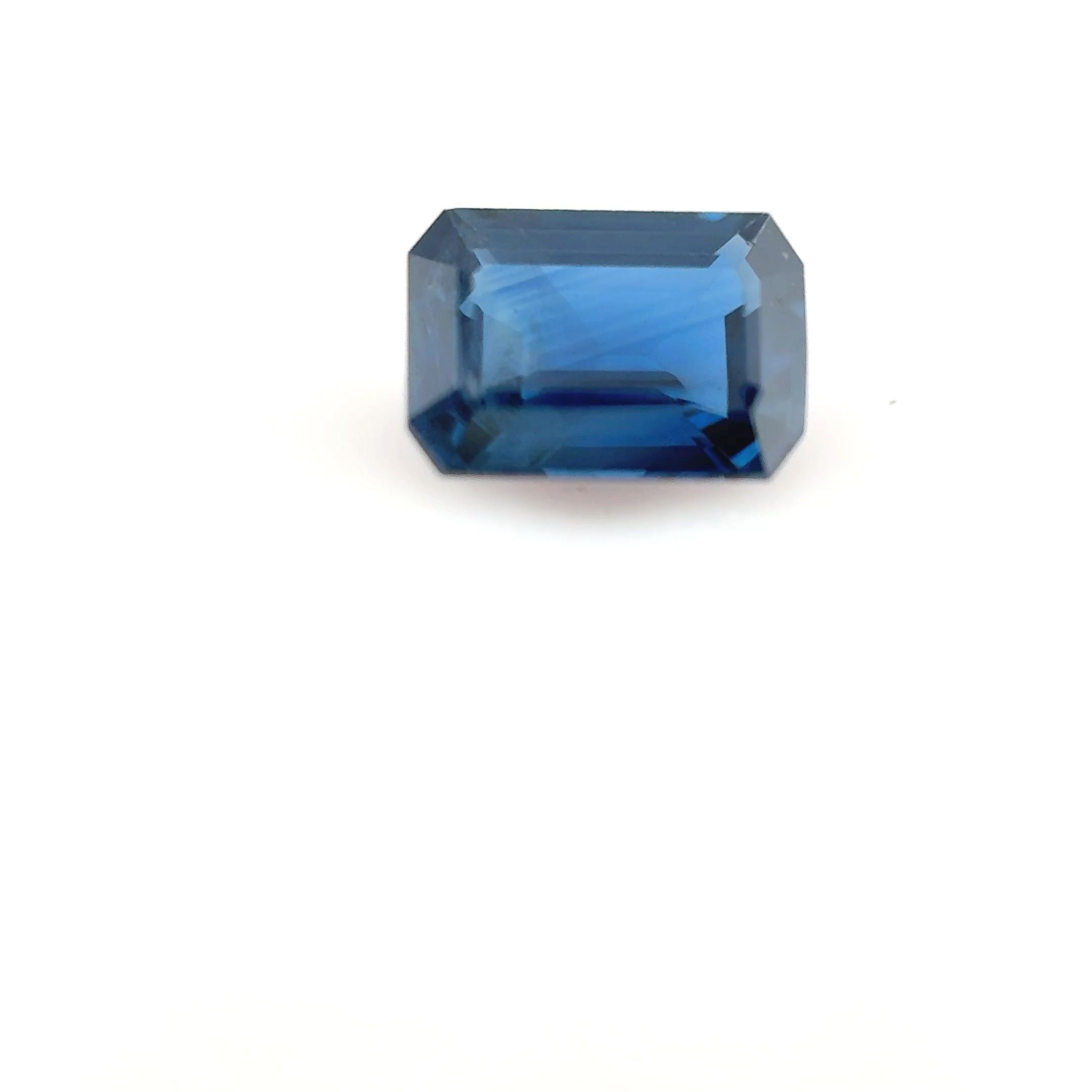 0.85ct SAPPHIRE