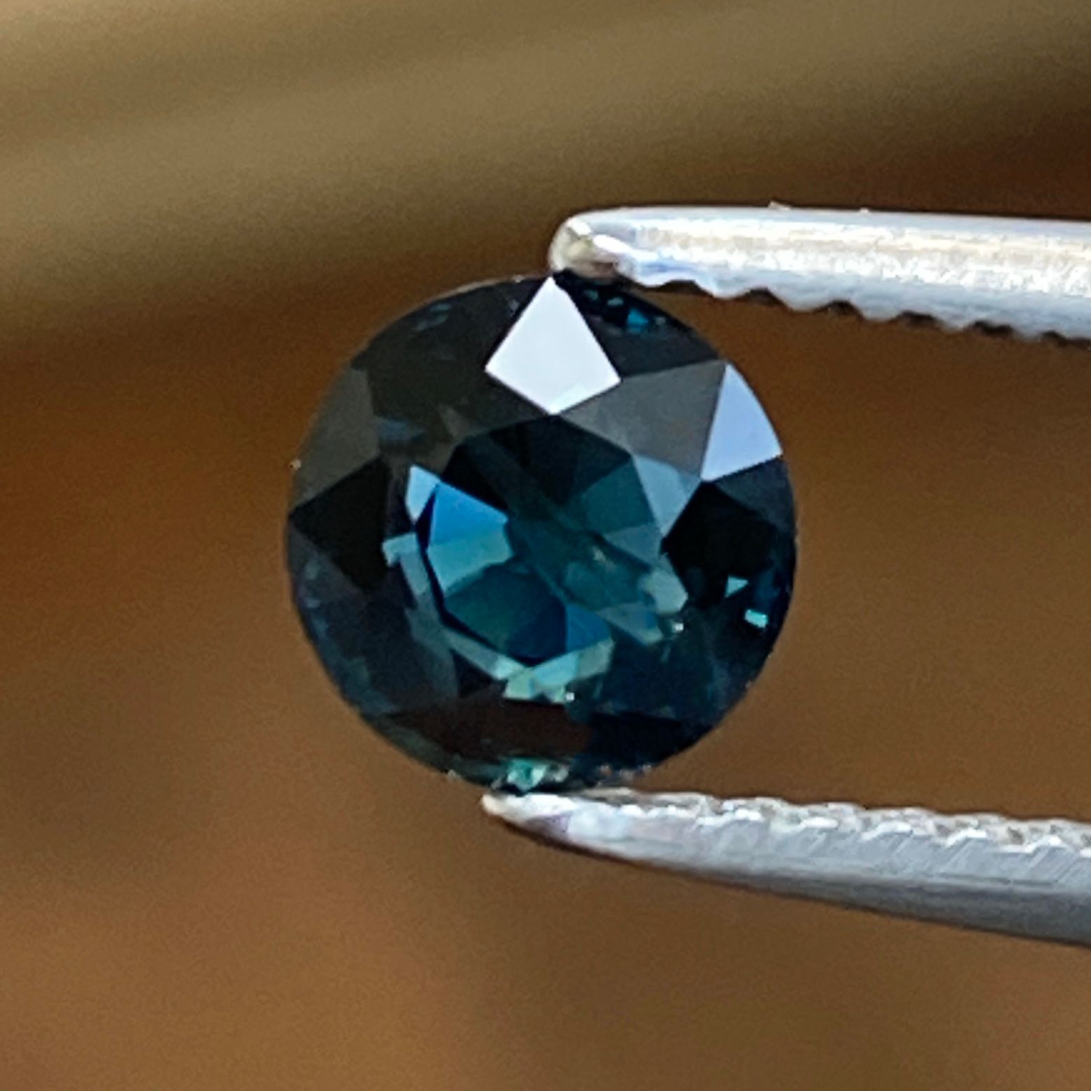 0.9ct Sapphire