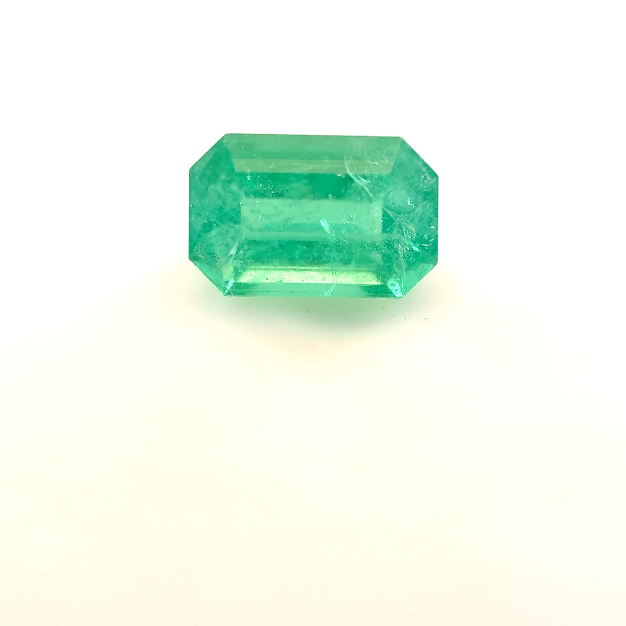 1.11ct EMERALD