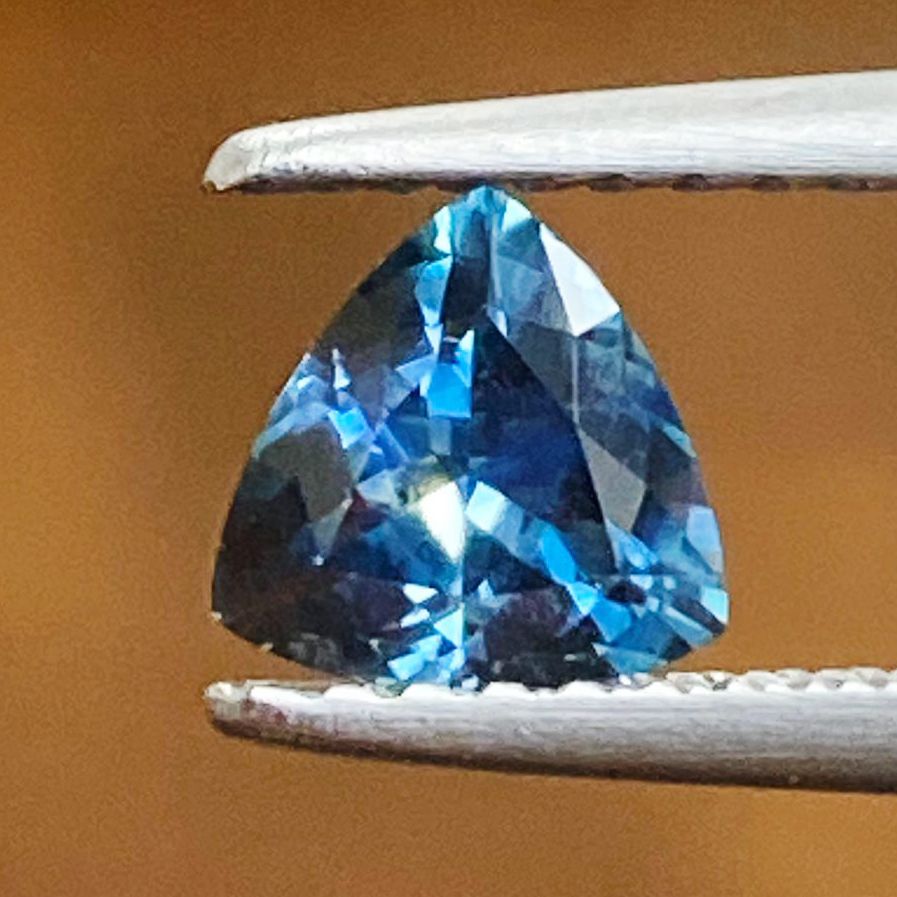 0.73ct Sapphire