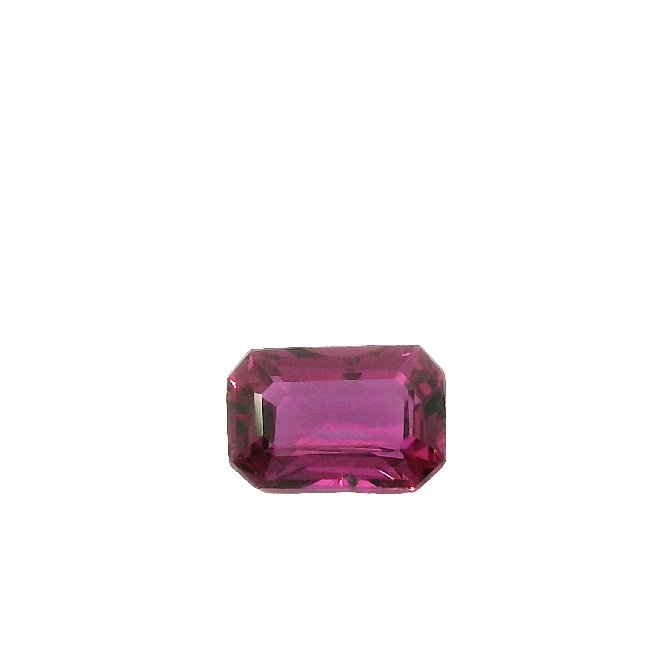 0.9ct RUBY