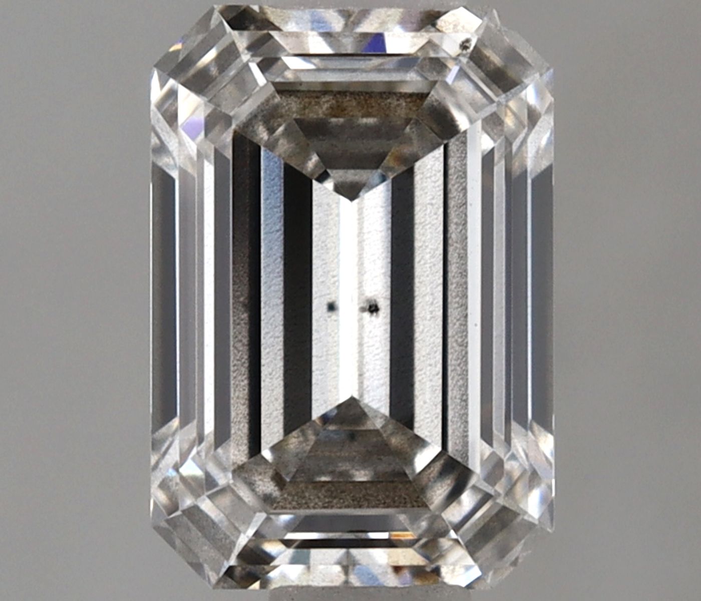 0.64 carat i SI1 EX  Cut IGI emerald diamond