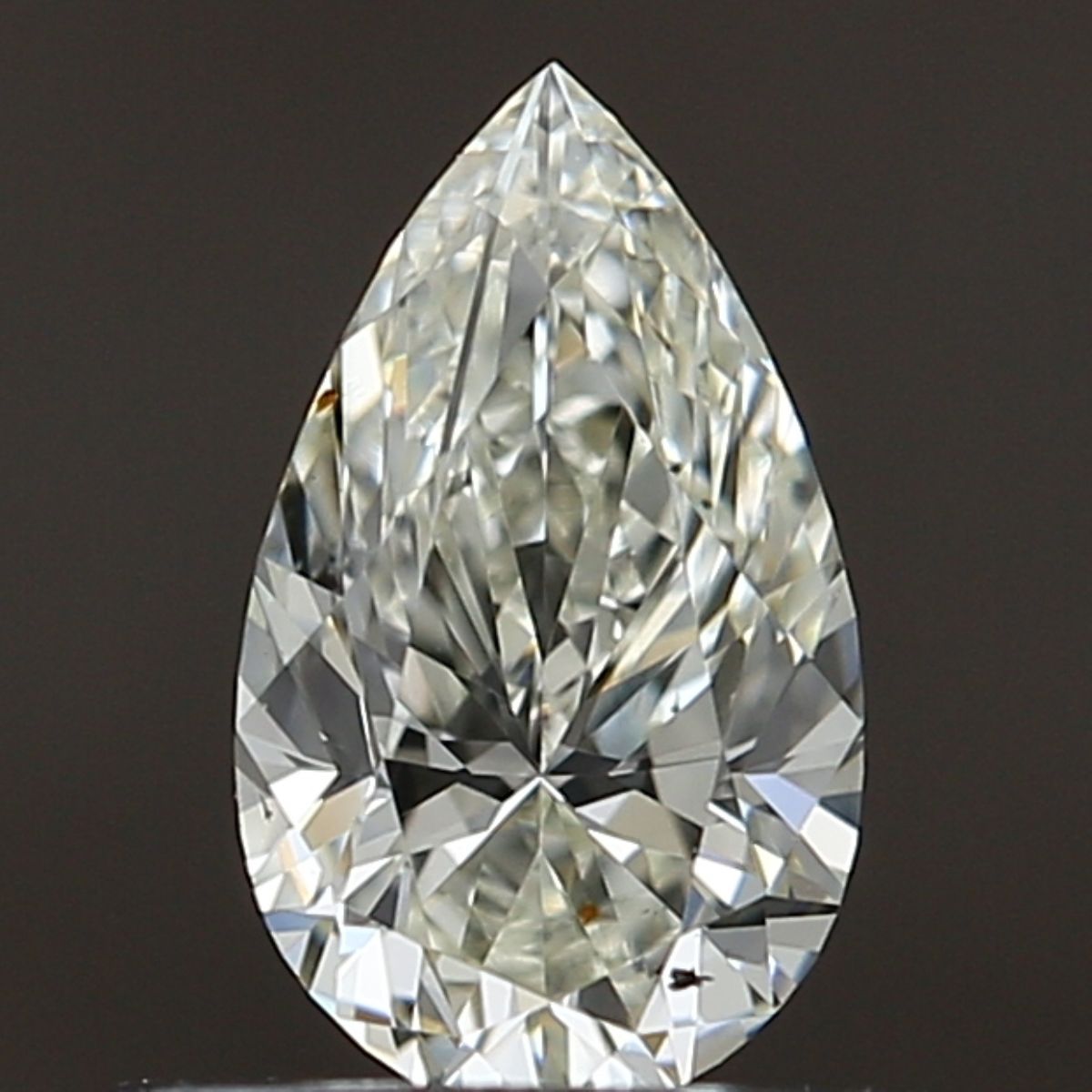 0,50 ct Diament naturalny w szlifie gruszki