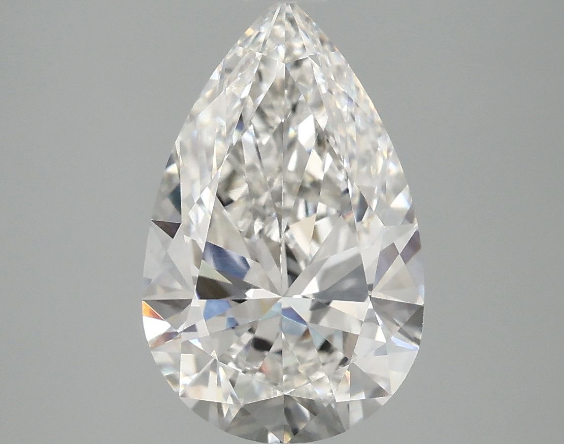 3.17 Carat · F · VVS2 Rare Carat Ideal Cut