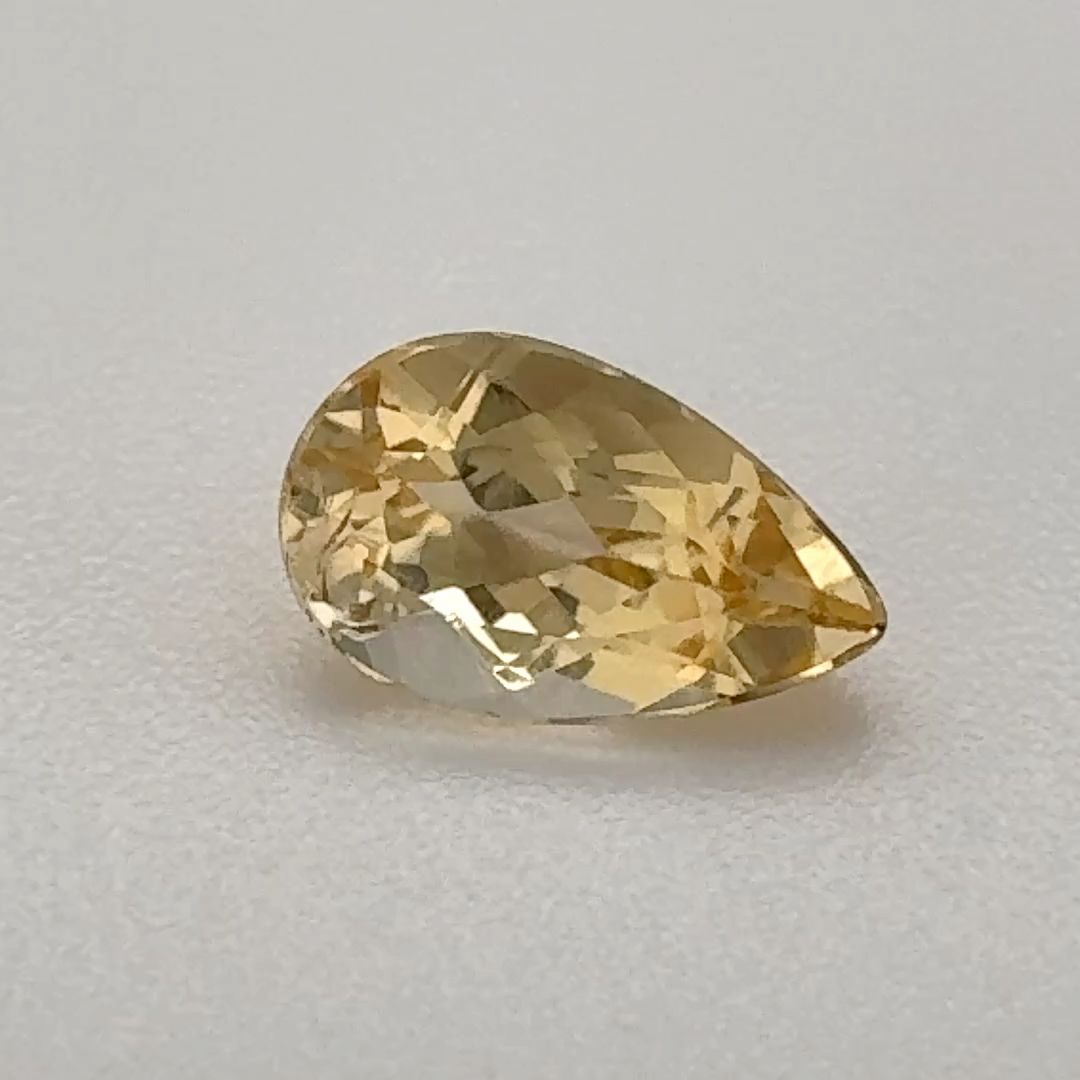 0.81ct TOPAZ