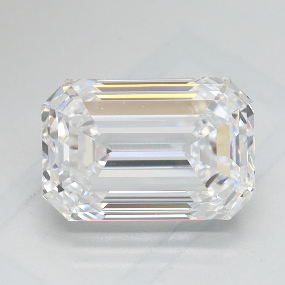 2.01ct Emerald D - IF - Very Good cut - LD375072