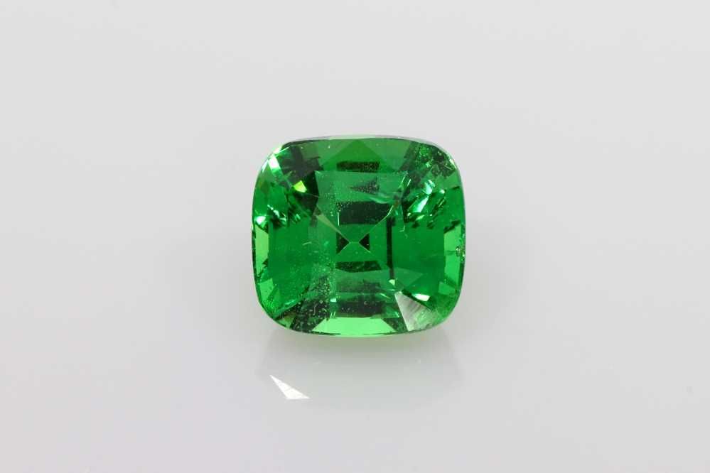 2.61ct Garnet