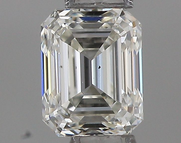 0.31 Carat J VS2 Emerald Diamond