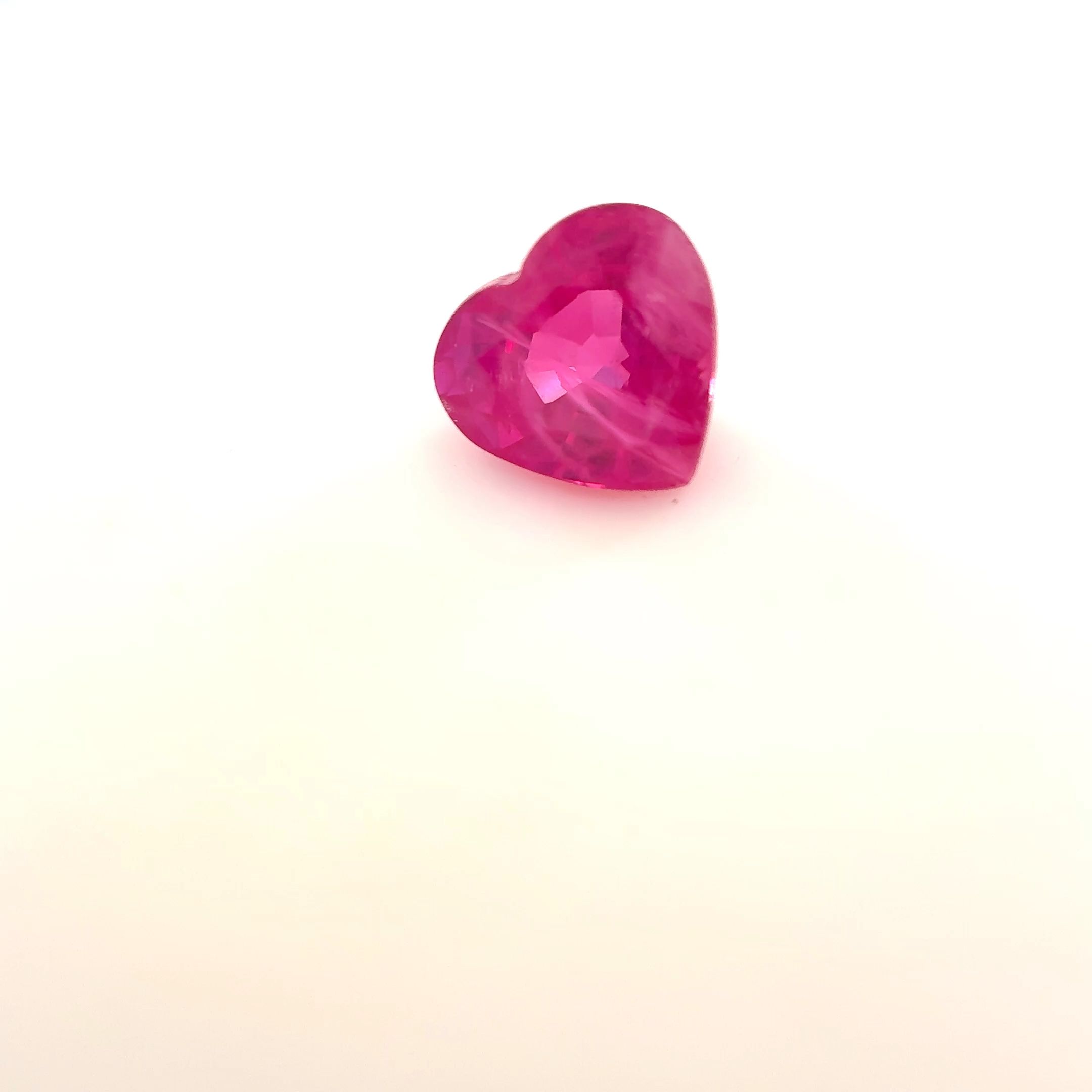 0.9ct RUBY