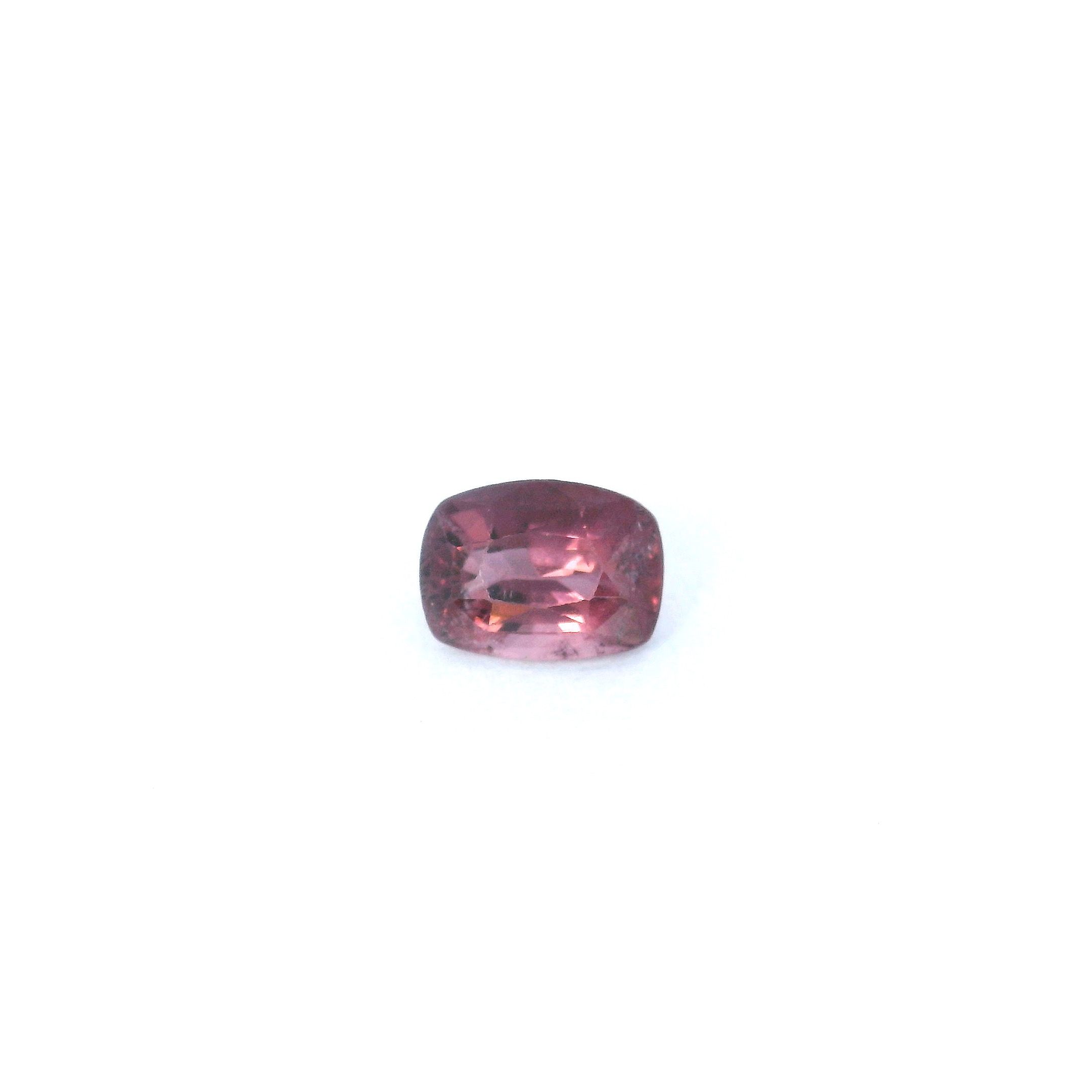 GSI 0.9 Carat Cushion Spinel