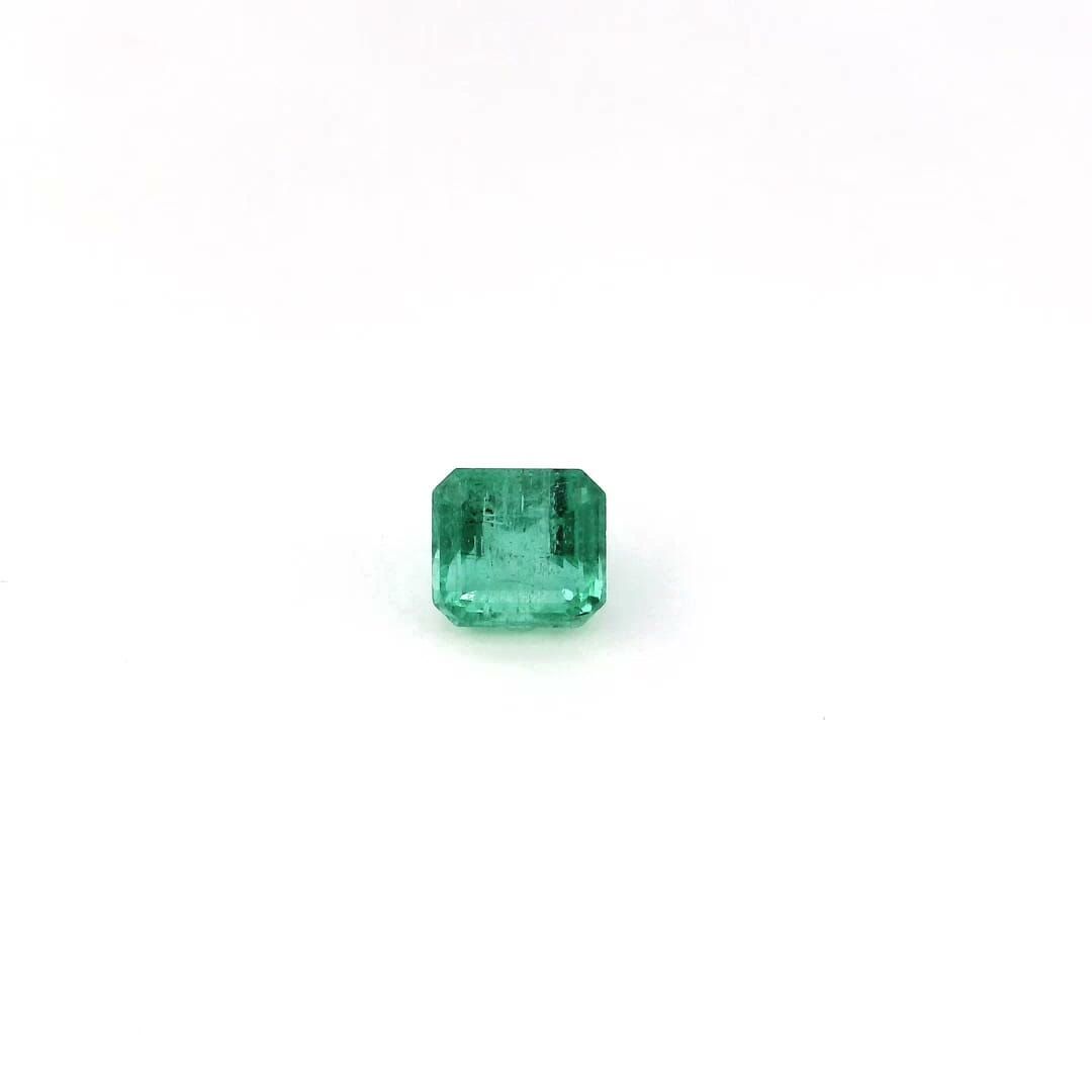 0.93ct EMERALD