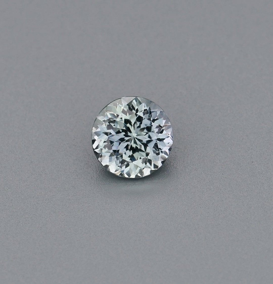 0.65ct Sapphire