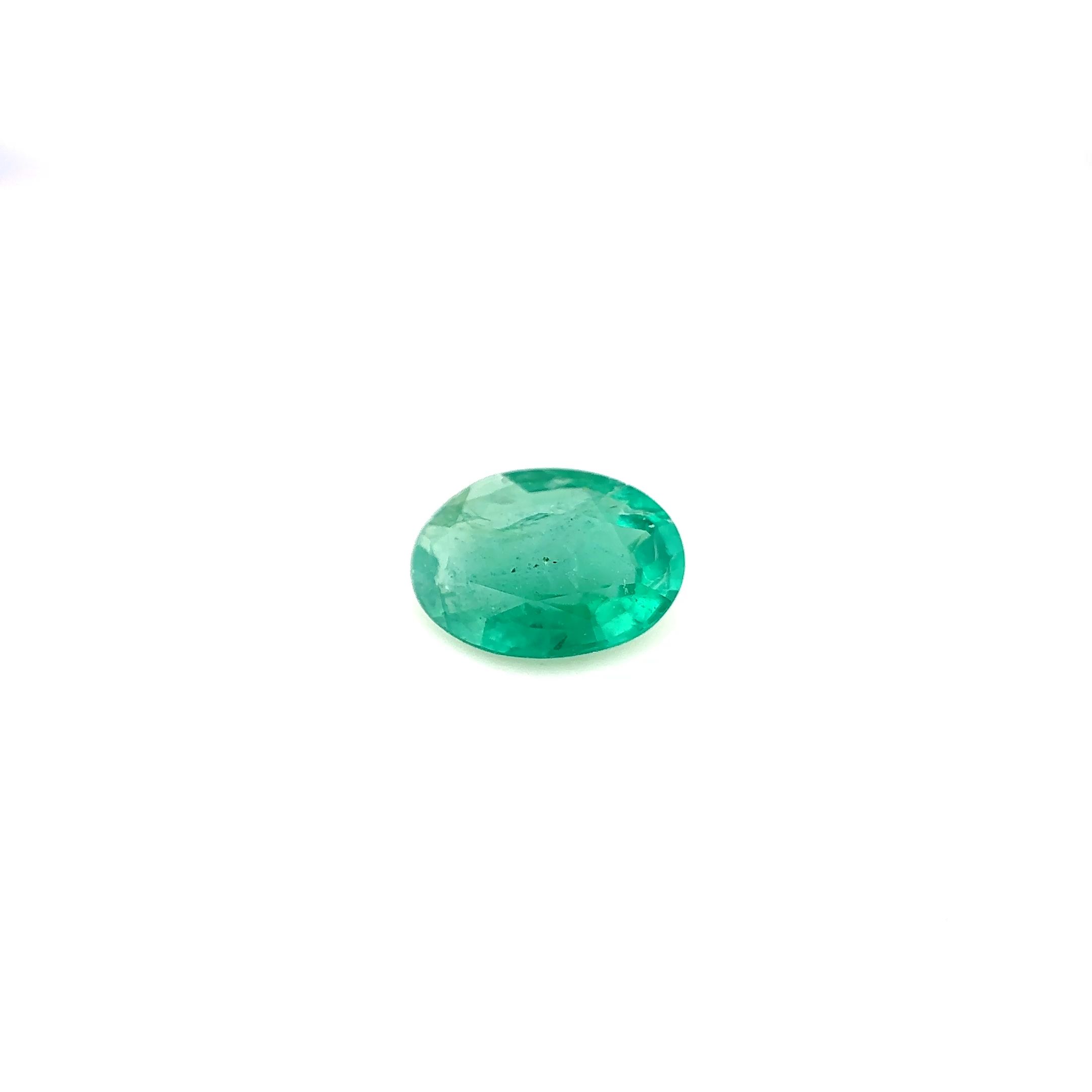 0.83ct EMERALD