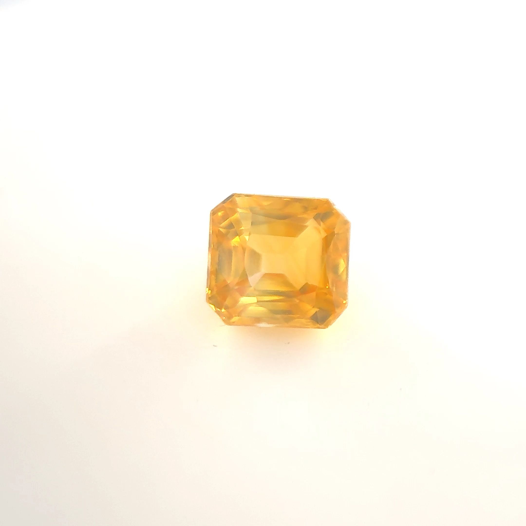 0.85ct SAPPHIRE