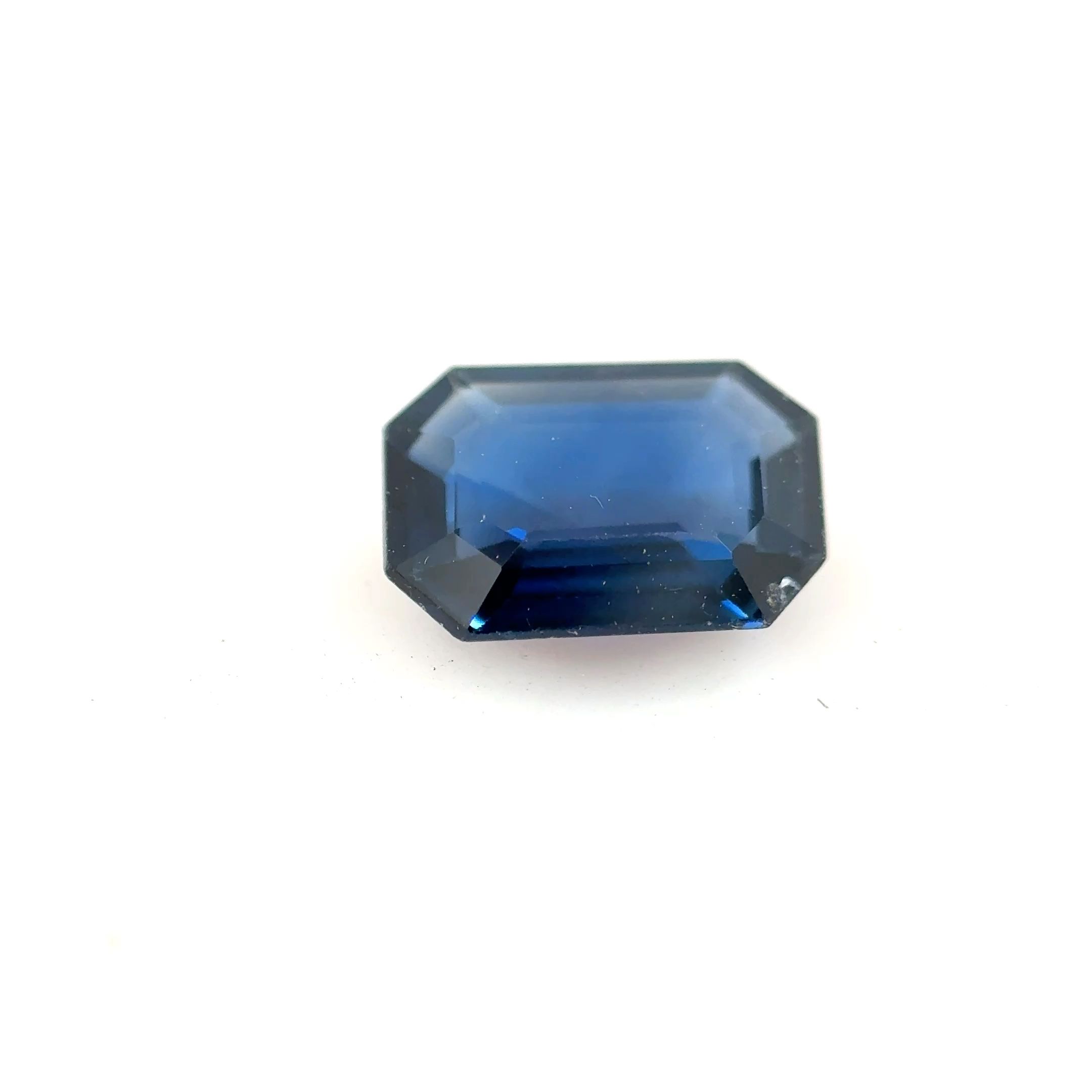 0.86ct SAPPHIRE