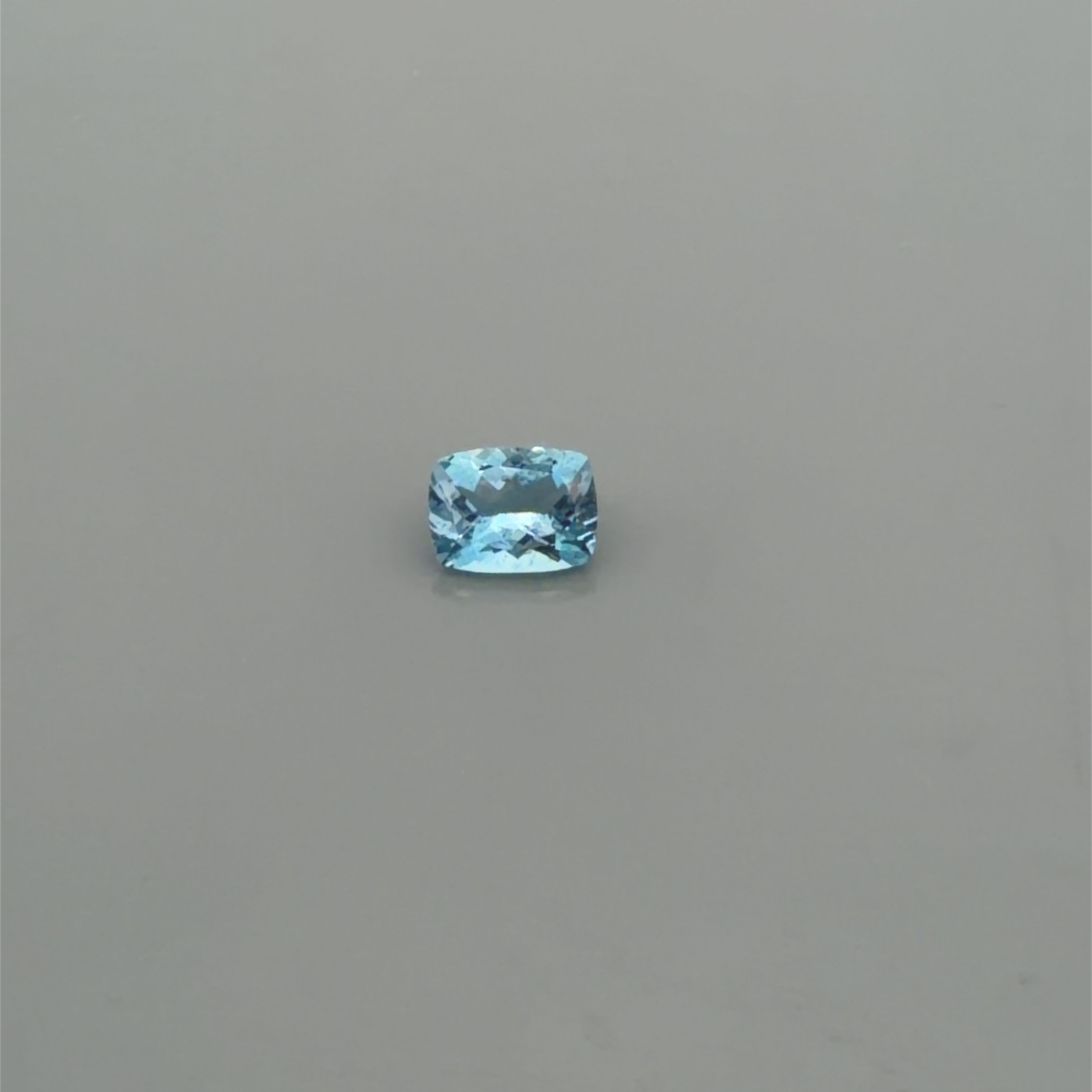 0.83ct AQUAMARINE