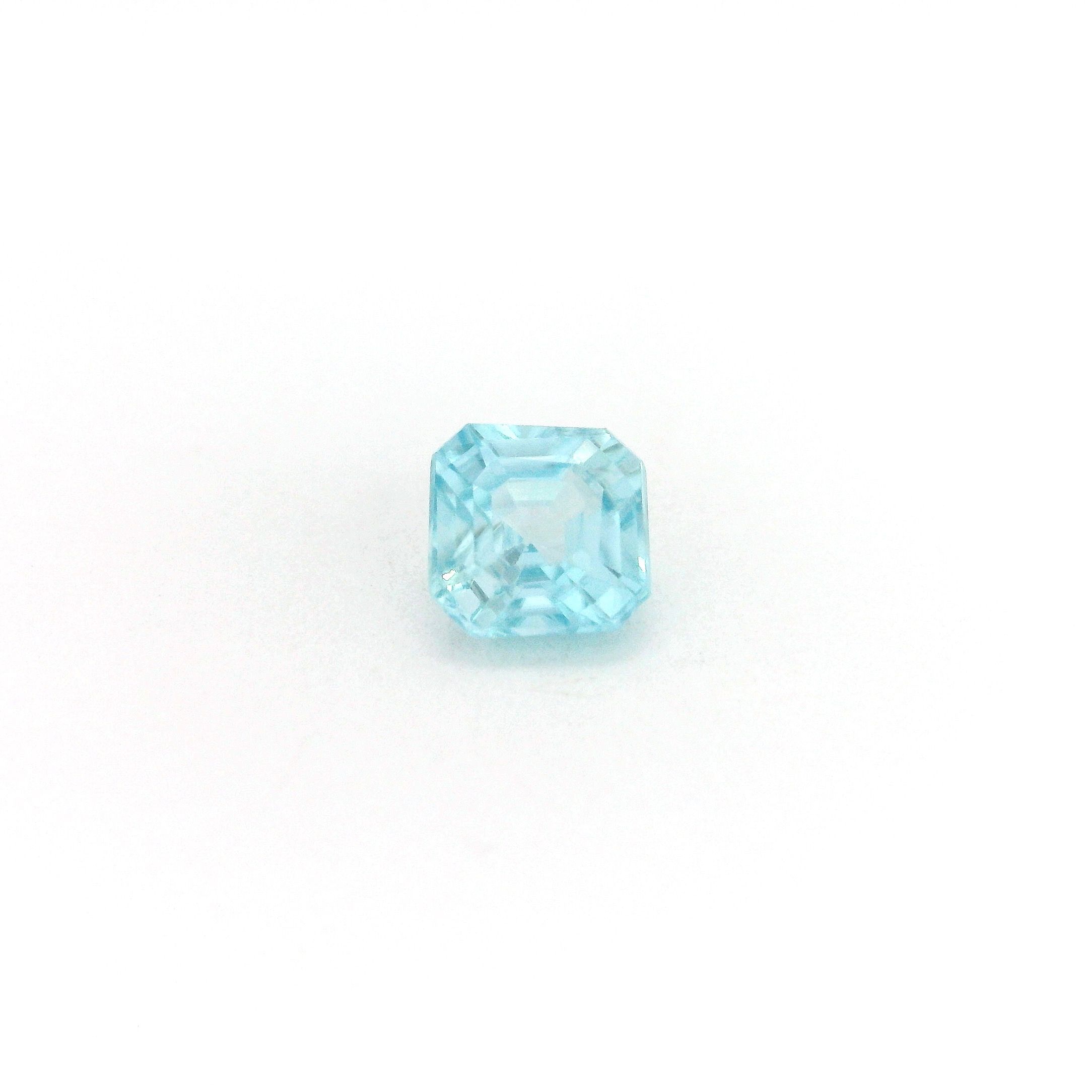 1.05ct ZIRCON