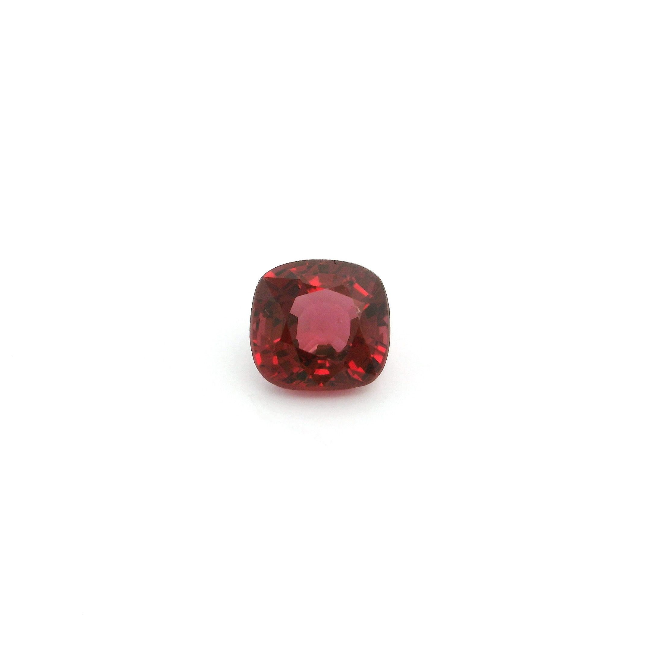 0.87ct SPINEL