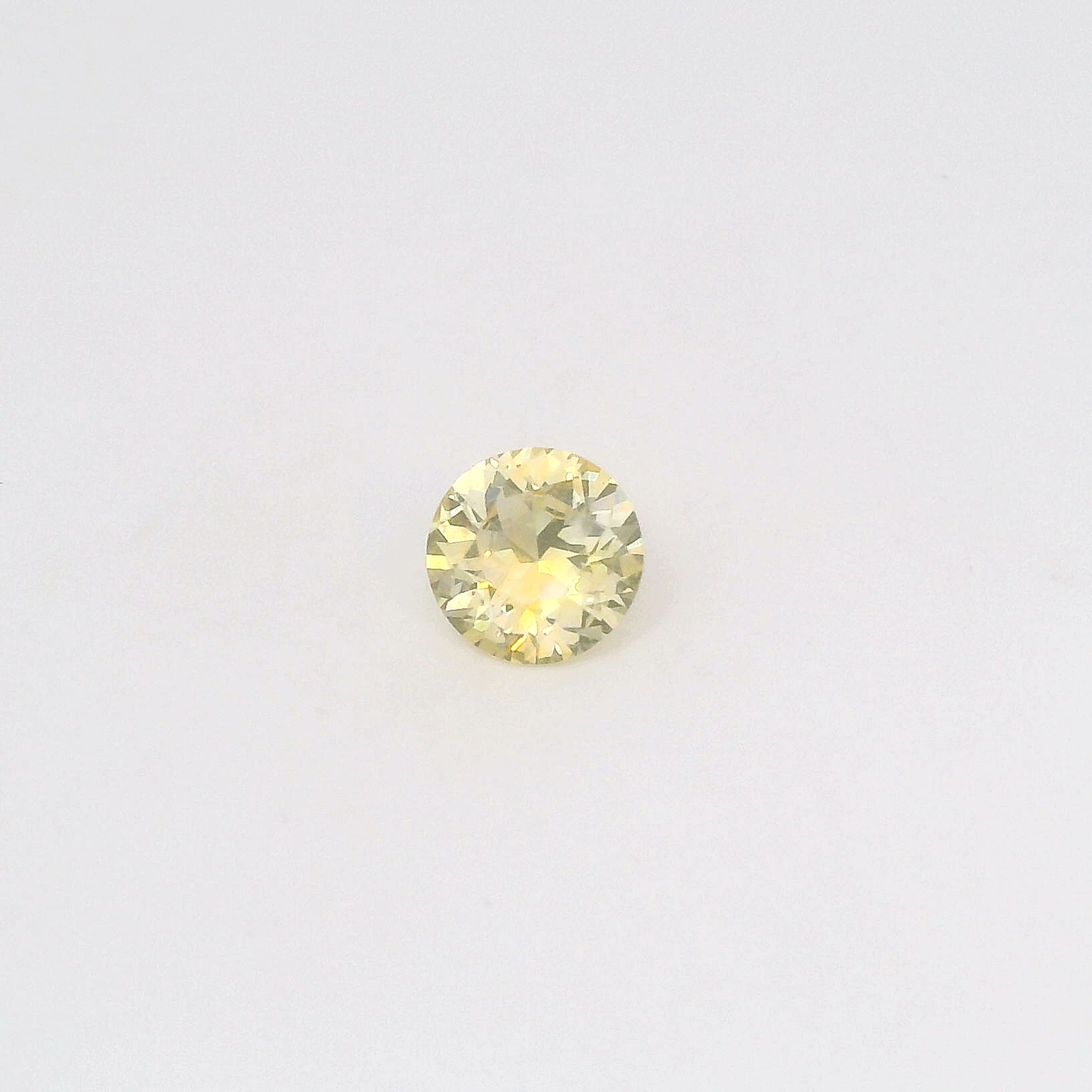 0.8ct SAPPHIRE