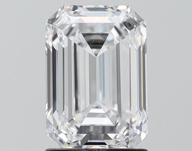 2ct Emerald D - VS1 - Excellent cut - LD32126