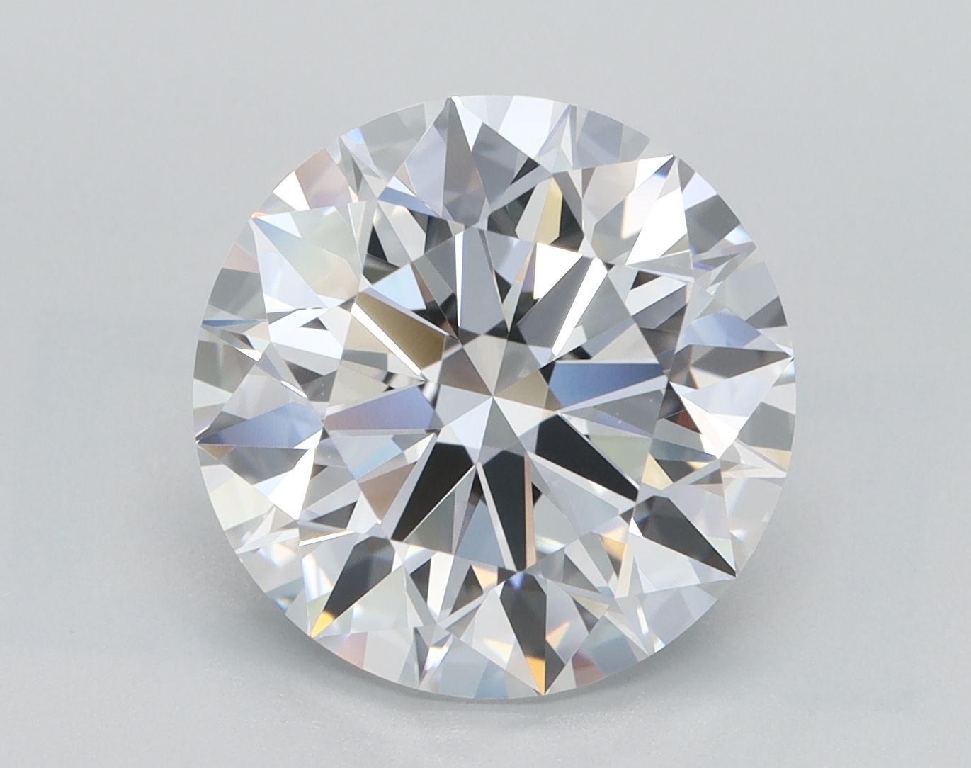 4,01 ct Okrągły diament laboratoryjny