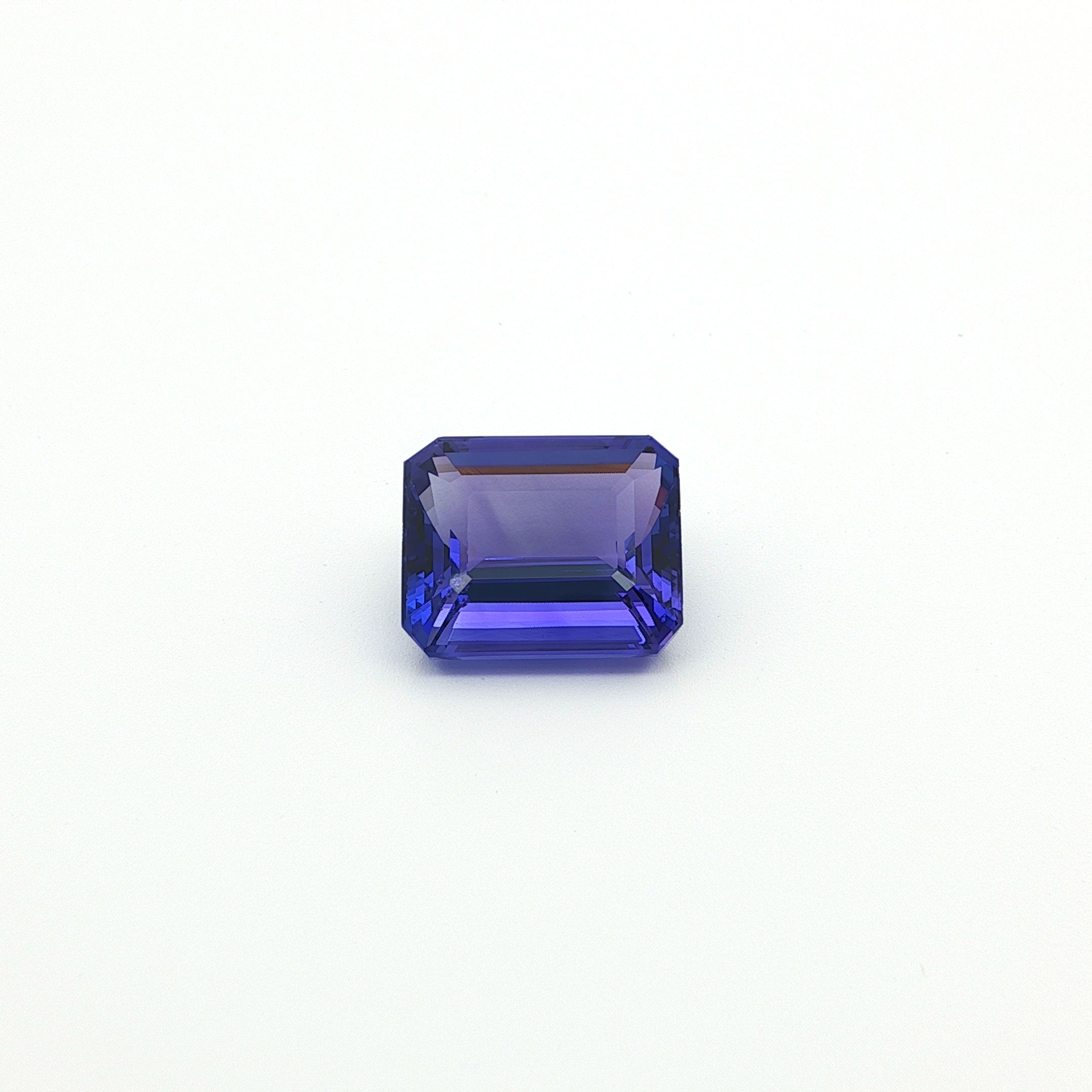 11.98ct Tanzanite