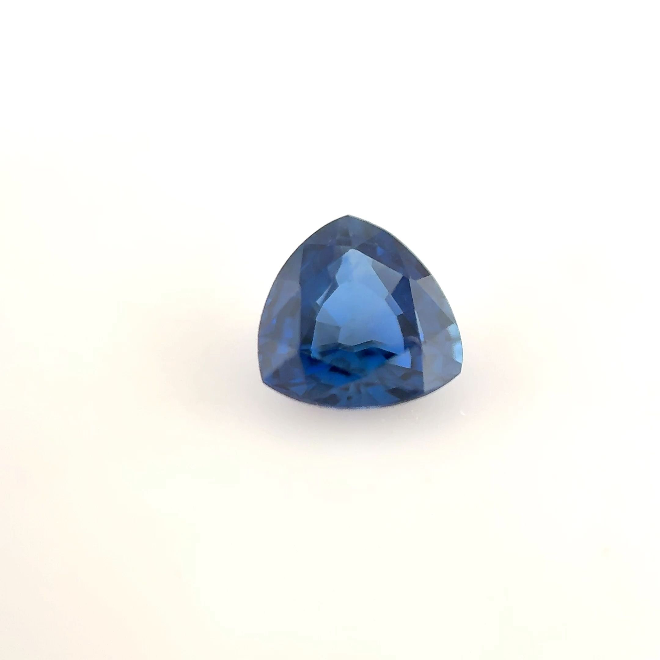 0.87ct SAPPHIRE