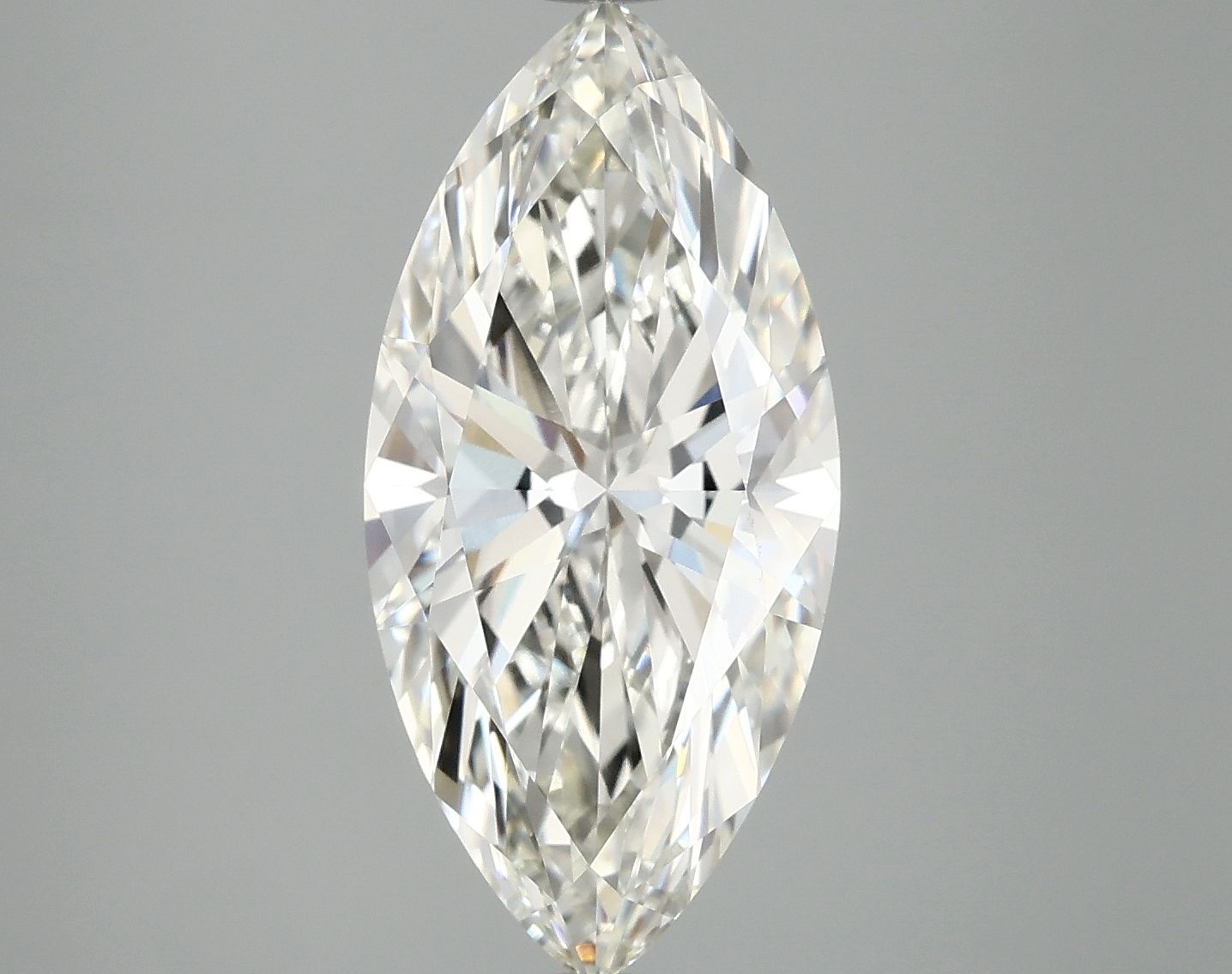 4.09 Carat · H · VS1 Rare Carat Ideal Cut