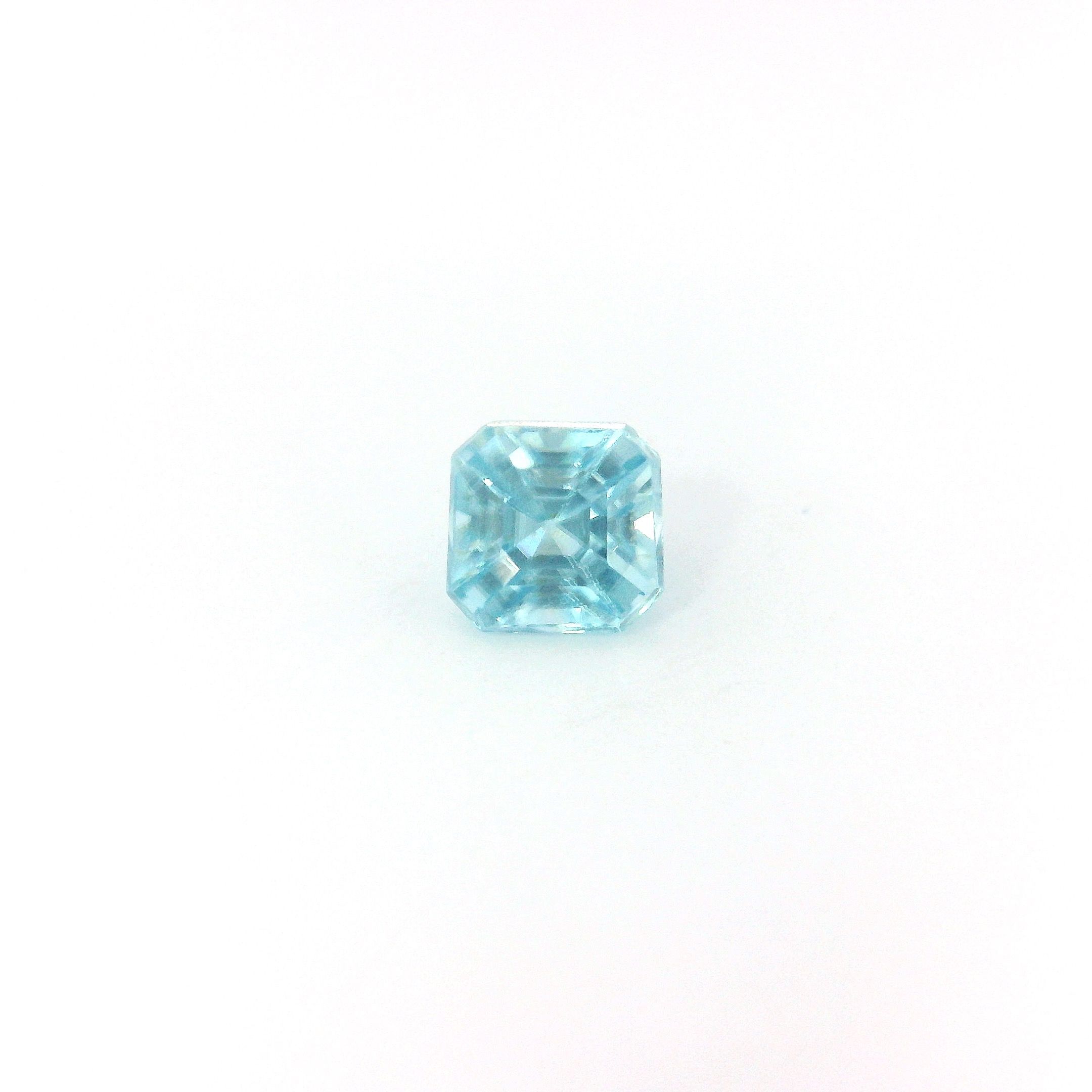 1.1ct ZIRCON