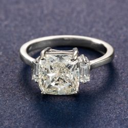 4,01 ct Diament naturalny w szlifie poduszki