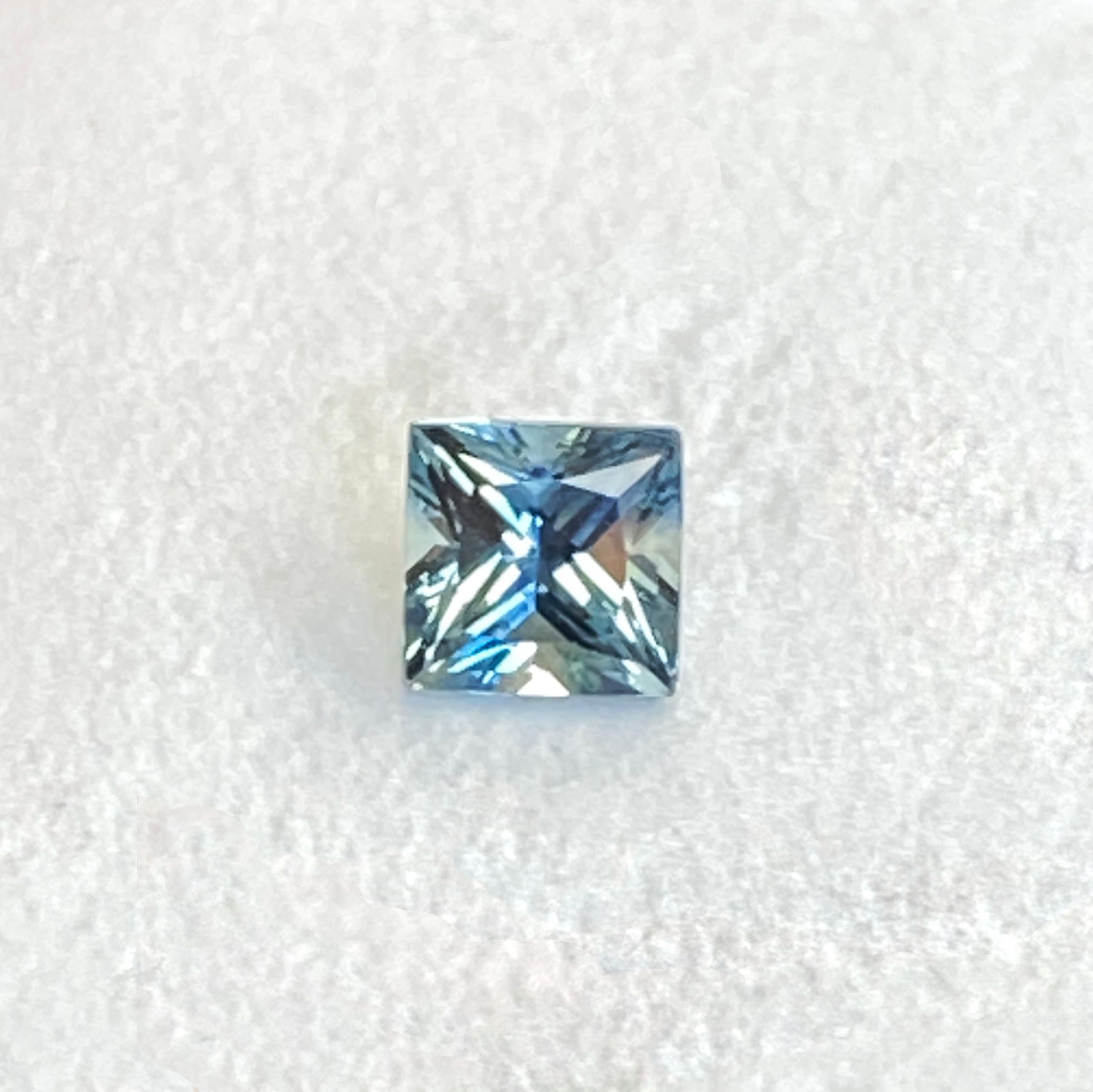 0.66ct Sapphire