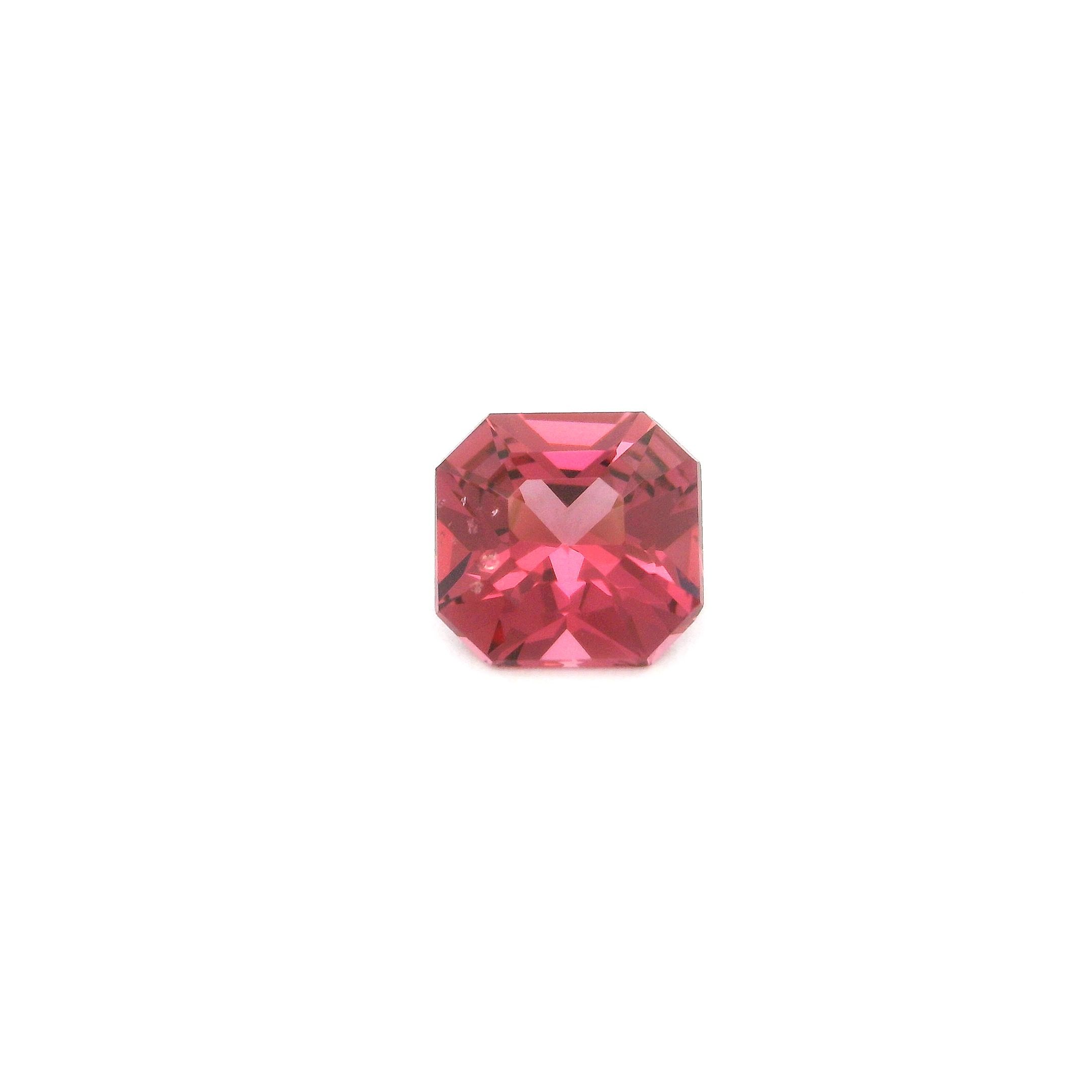 1.17ct GARNET