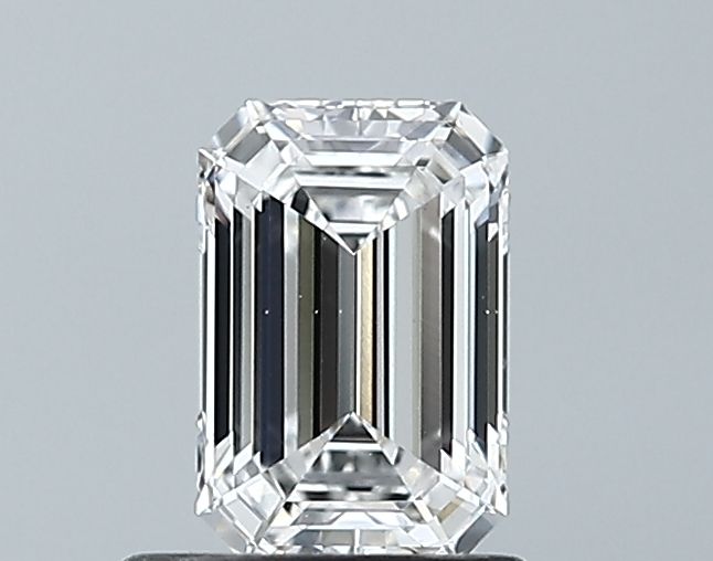 0.68 carat e VS1 VG  Cut GIA emerald diamond