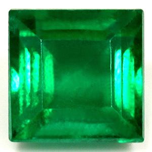 0.8ct Emerald