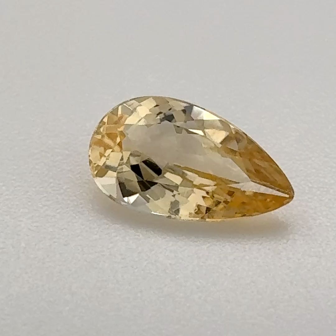 0.885ct TOPAZ
