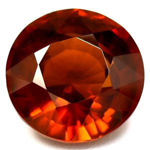 8.3ct Garnet
