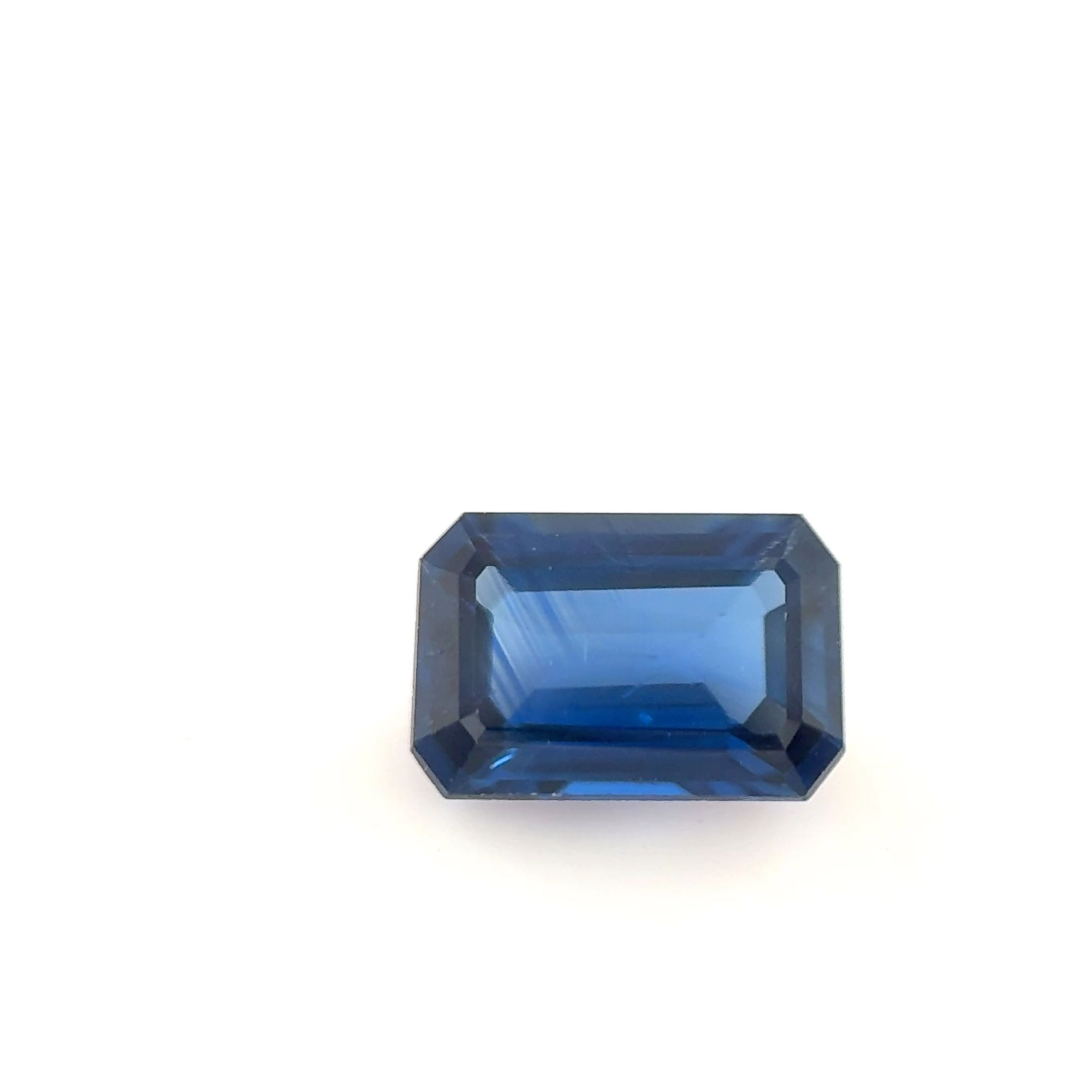 0.9ct SAPPHIRE